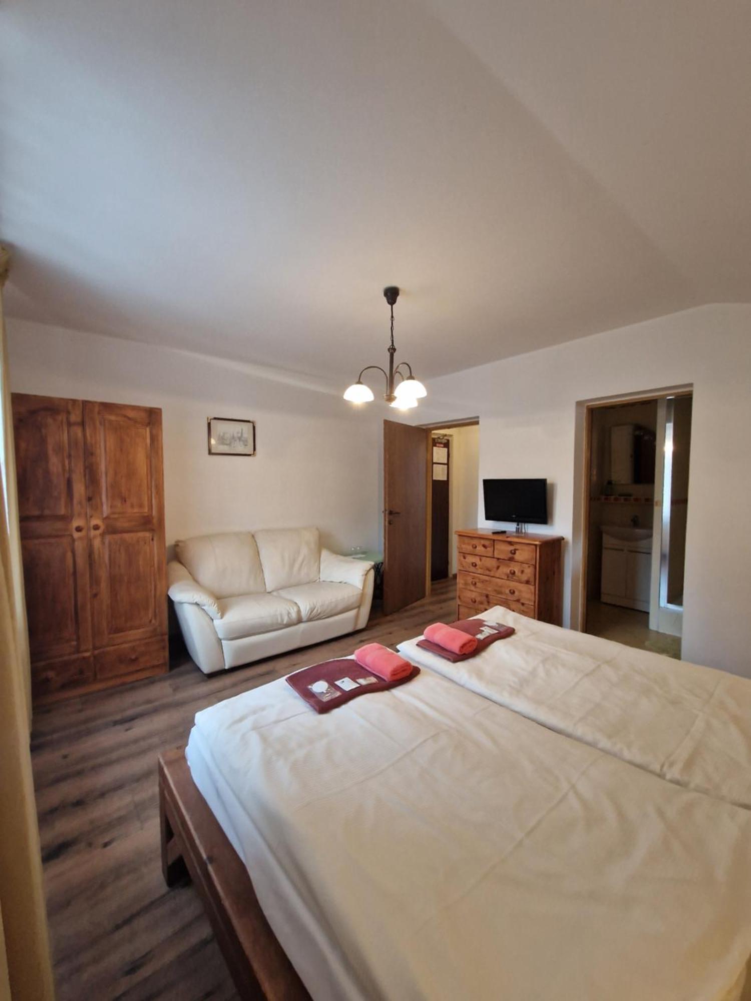 Pri Piecke Penzion A Restauracia Staré Hory Kamer foto